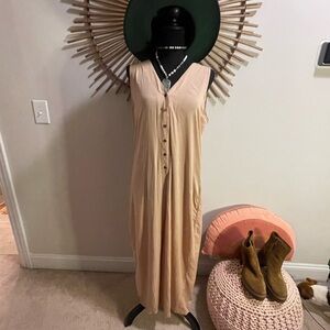 Kittenish Linen Look Wide Leg Jumpsuit w/ V-neck Sleeveless Design Flowy M